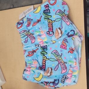 NWT Azarhia shorts Camp Vibe 8/10